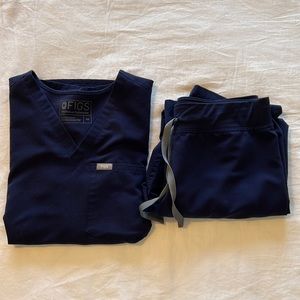 Figs navy scrubs xs set